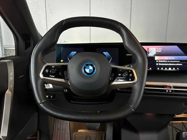 Bmw ix xdrive40 business high executive edition plus 77 kwh 326pk 2023 orig-nl, s-978-tg - afbeelding 22 van  50