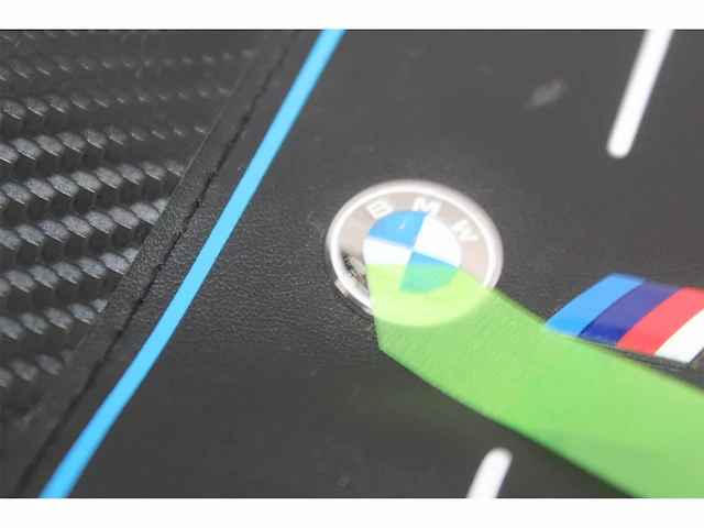 Bmw m carbon blue stripes laptoptas geschikt voor toestellen tot 16 inch zwart - afbeelding 5 van  5
