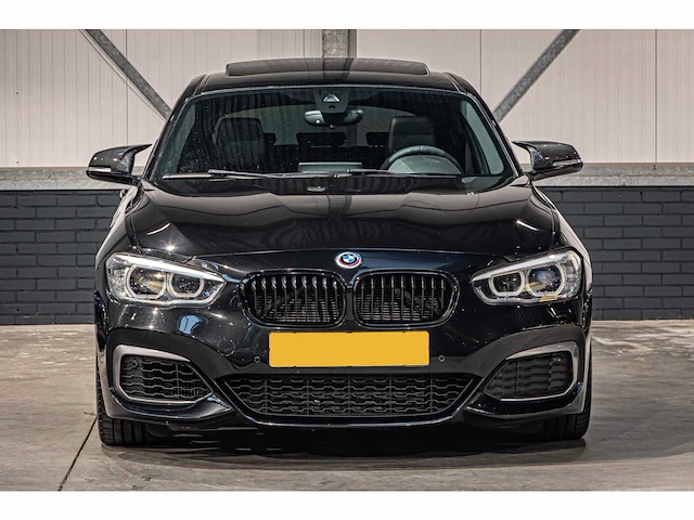 Bmw m135i automaat, x-483-xs - afbeelding 5 van  26