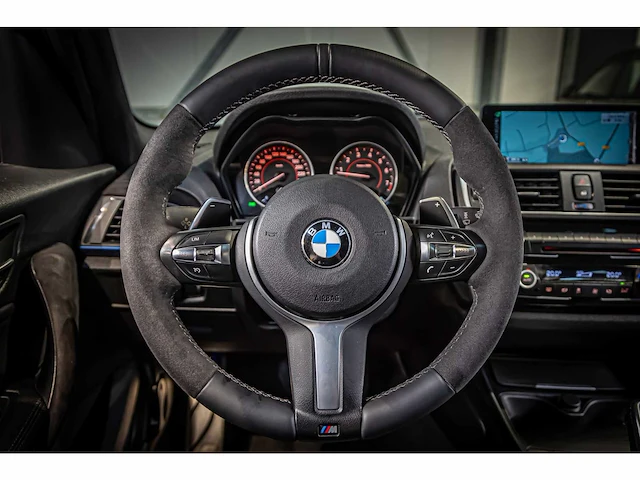 Bmw m135i automaat, x-483-xs - afbeelding 14 van  26