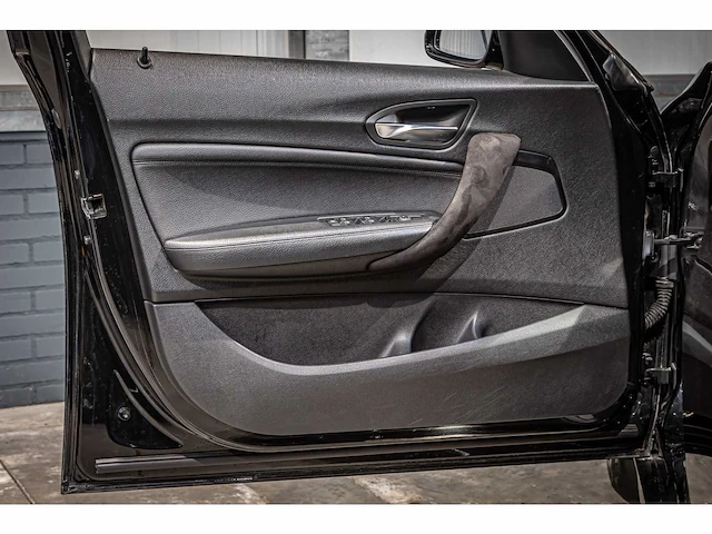 Bmw m135i automaat, x-483-xs - afbeelding 18 van  26