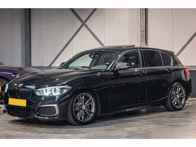 Bmw m135i automaat, x-483-xs - afbeelding 20 van  26