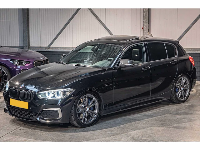 Bmw m135i automaat, x-483-xs - afbeelding 21 van  26