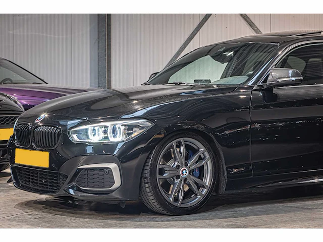 Bmw m135i automaat, x-483-xs - afbeelding 23 van  26