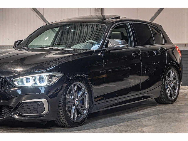 Bmw m135i automaat, x-483-xs - afbeelding 24 van  26