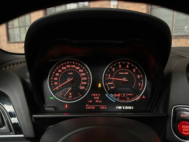 Bmw m135i centennial high executive 1-serie 326pk 2016, j-630-fn - afbeelding 25 van  41