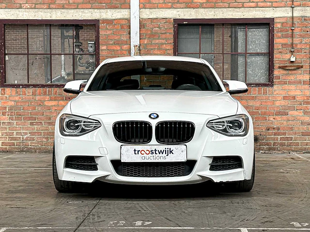 Bmw m135i high executive 1-serie 320pk 2013 (handgeschakeld), xt-751-f - afbeelding 5 van  36
