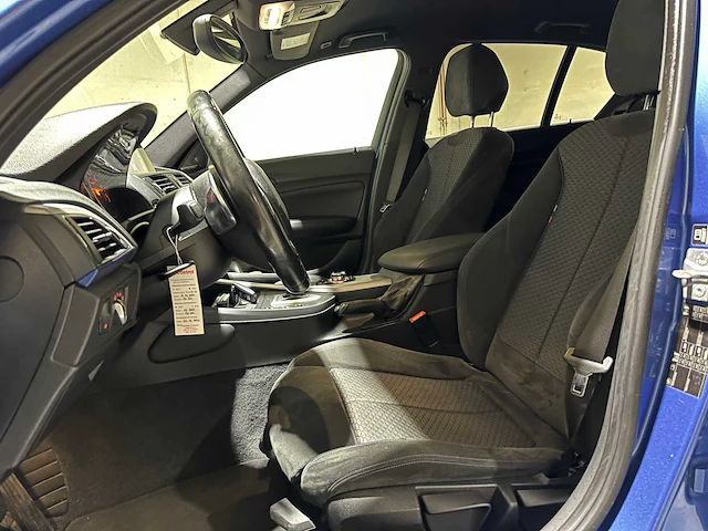 Bmw m135i high executive 320pk 320pk 2013 f20 1-serie, zl-114-b - afbeelding 28 van  43