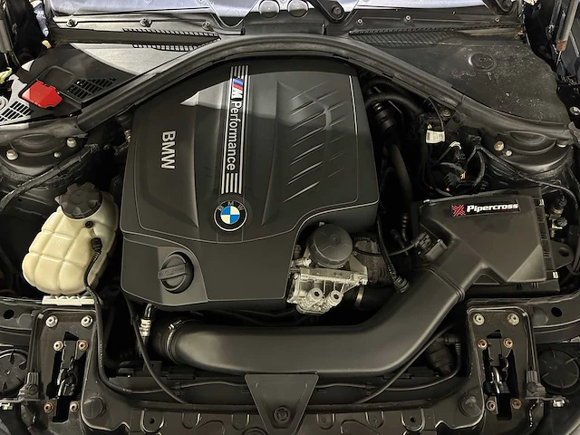Bmw m135i high executive 320pk 320pk 2013 f20 1-serie, zl-114-b - afbeelding 37 van  43