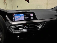 Bmw m135i xdrive high executive 306pk 2020 1-serie f40, p-072-ph - afbeelding 27 van  42