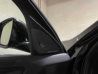 Bmw m135i xdrive high executive 306pk 2020 1-serie f40, p-072-ph - afbeelding 29 van  42