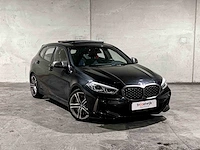 Bmw m135i xdrive high executive 306pk 2020 1-serie f40, p-072-ph - afbeelding 8 van  42