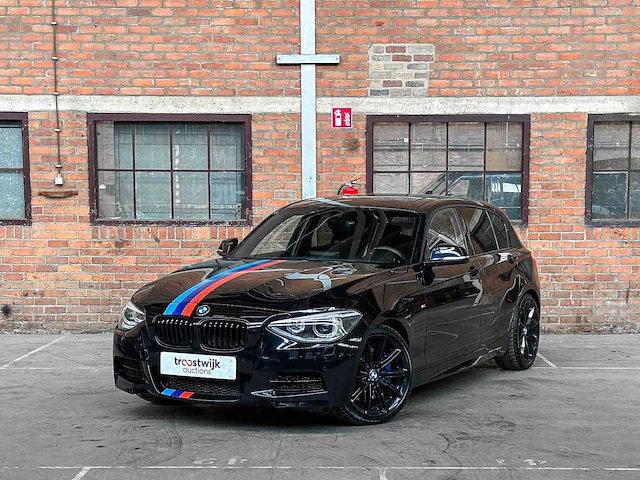 Bmw m135i xdrive high executive f20 320pk 2013 1-serie, ng-484-f - afbeelding 12 van  47