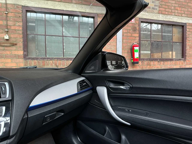 Bmw m240i cabrio 340pk 2018 zf8 automaat - afbeelding 24 van  45