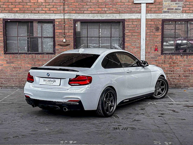 Bmw m240i coupé 340pk 2019 zf8 (automaat) f22 - afbeelding 3 van  51