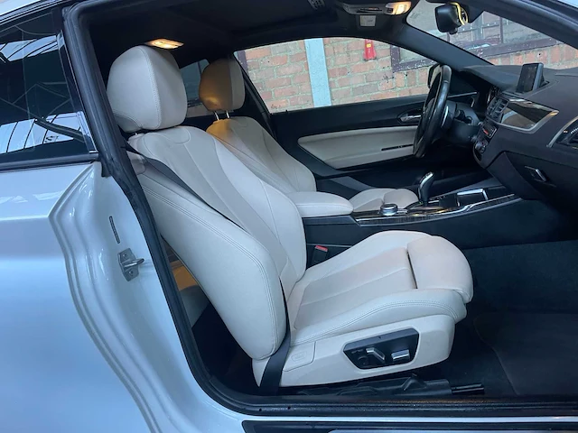 Bmw m240i coupé 340pk 2019 zf8 (automaat) f22 - afbeelding 41 van  51
