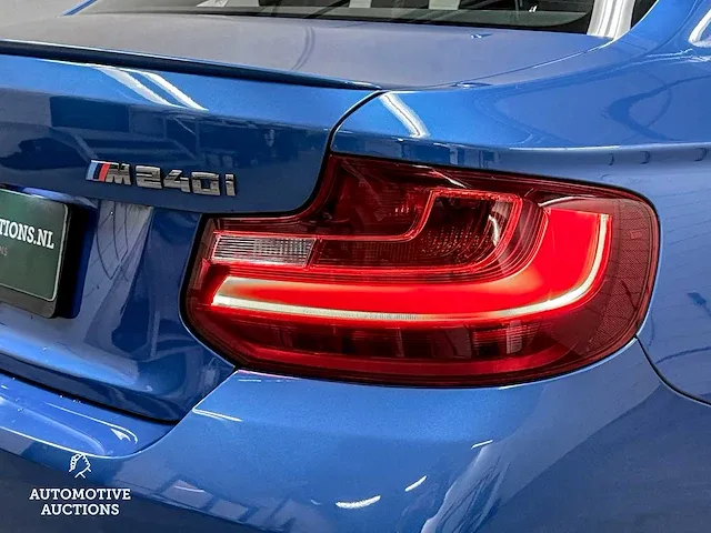 Bmw m240i coupé xdrive centennial high executive m-sport 340pk 2017 orig-nl 2-serie, nh-915-f - afbeelding 9 van  43