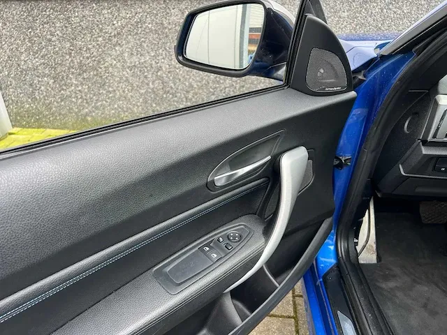 Bmw m240i coupé xdrive centennial high executive m-sport 340pk 2017 orig-nl 2-serie, nh-915-f - afbeelding 29 van  43