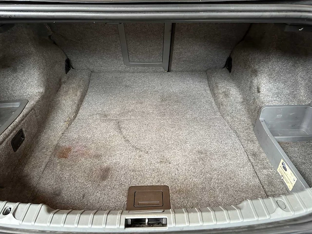 Bmw m3 4.0 v8 e90 -manual- 420pk 2008 3-serie youngtimer - afbeelding 28 van  45