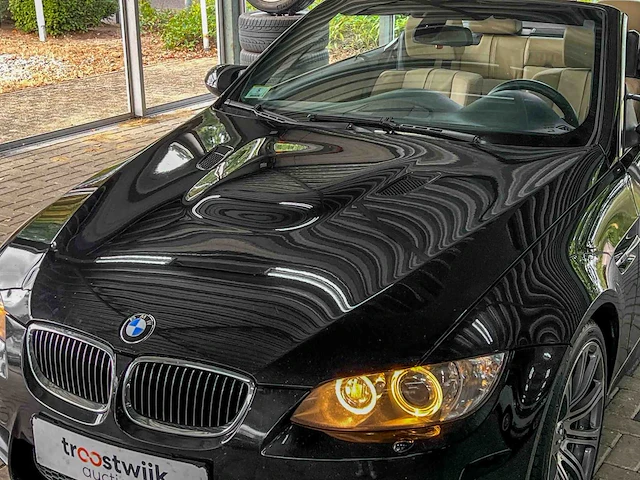 Bmw m3 cabriolet e93 4.0 v8 420pk 2008 handgeschakeld youngtimer - afbeelding 2 van  56