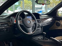Bmw m3 cabriolet e93 4.0 v8 420pk 2008 handgeschakeld youngtimer - afbeelding 22 van  56