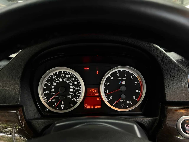 Bmw m3 cabriolet e93 4.0 v8 420pk 2008 handgeschakeld youngtimer - afbeelding 31 van  56
