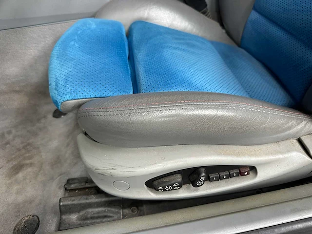 Bmw m3 e46 cabriolet 3.2 343pk s54b32 343pk 2002 youngtimer - afbeelding 25 van  42