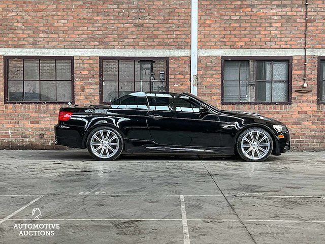 Bmw m3 e93 4.0 v8 420pk 2013 dct - afbeelding 3 van  59