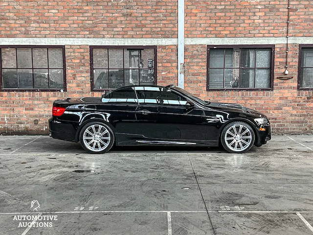 Bmw m3 e93 4.0 v8 420pk 2013 dct - afbeelding 4 van  59