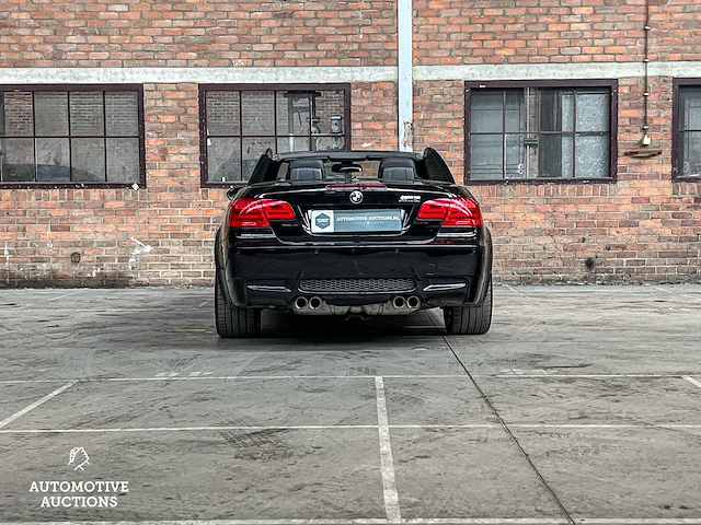 Bmw m3 e93 4.0 v8 420pk 2013 dct - afbeelding 8 van  59
