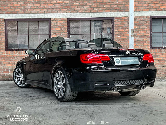 Bmw m3 e93 4.0 v8 420pk 2013 dct - afbeelding 11 van  59