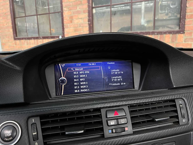 Bmw m3 e93 4.0 v8 420pk 2013 dct - afbeelding 33 van  59