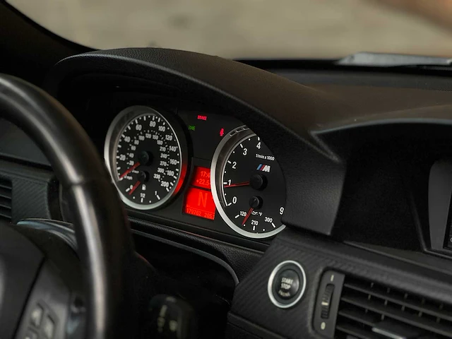 Bmw m3 e93 4.0 v8 420pk 2013 dct - afbeelding 43 van  59