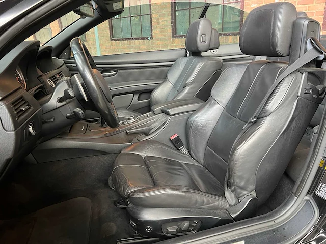 Bmw m3 e93 4.0 v8 420pk 2013 dct - afbeelding 46 van  59