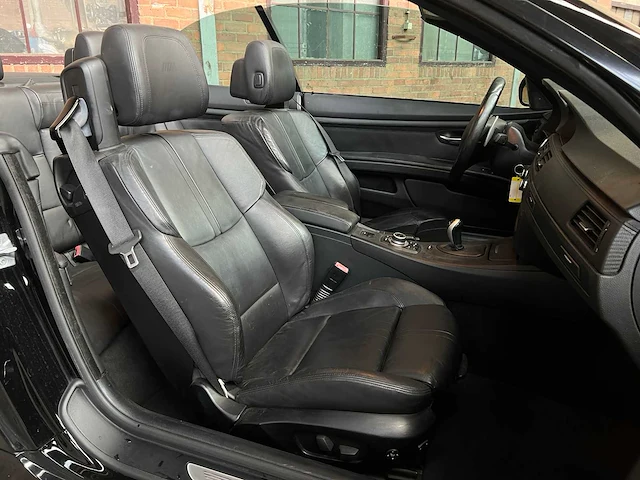 Bmw m3 e93 4.0 v8 420pk 2013 dct - afbeelding 49 van  59