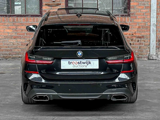 Bmw m340i touring xdrive m-sport high executive 374pk 2021, s-340-lh - afbeelding 16 van  43
