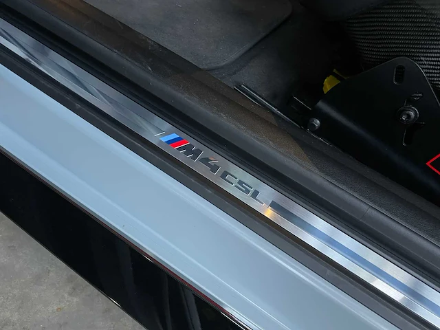 Bmw m4 csl coupé g82 551pk -carbon- 2022 4-serie (origineel-nl), r-951-rb - afbeelding 48 van  60