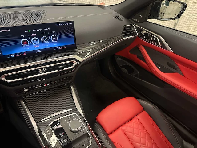 Bmw m440d xdrive high executive 340pk 2023 4-serie, z-349-dn -facelift- - afbeelding 32 van  61