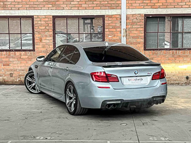 Bmw m5 4.0 v8 f10 553pk 2012 - afbeelding 3 van  49