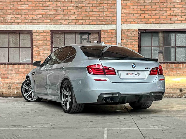 Bmw m5 4.0 v8 f10 553pk 2012 - afbeelding 4 van  49