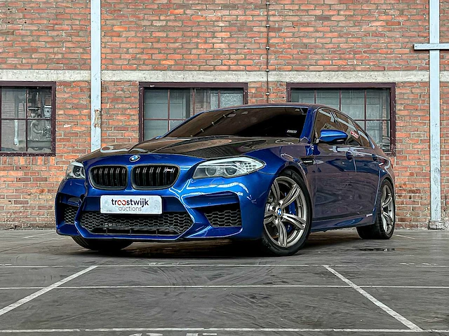 Bmw m5 4.4 v8 f10 650pk 2013 5-serie - afbeelding 1 van  55