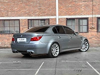 Bmw m5 5.0 v10 500pk 2006 5-serie youngtimer - afbeelding 11 van  46