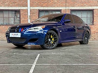 Bmw m5 5.0 v10 500pk 2006 5-serie youngtimer - afbeelding 1 van  45