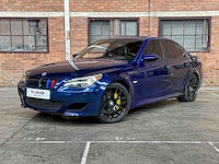 Bmw m5 5.0 v10 500pk 2006 5-serie youngtimer - afbeelding 23 van  45