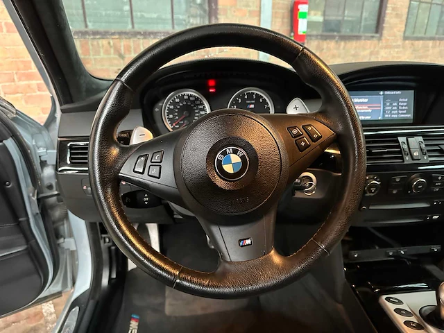 Bmw m5 5.0 v10 500pk 2006 5-serie - afbeelding 5 van  34
