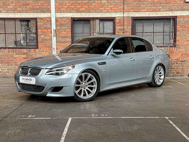 Bmw m5 5.0 v10 500pk 2006 5-serie - afbeelding 23 van  34