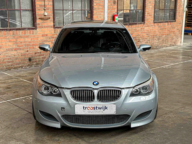 Bmw m5 5.0 v10 500pk 2006 5-serie - afbeelding 31 van  34