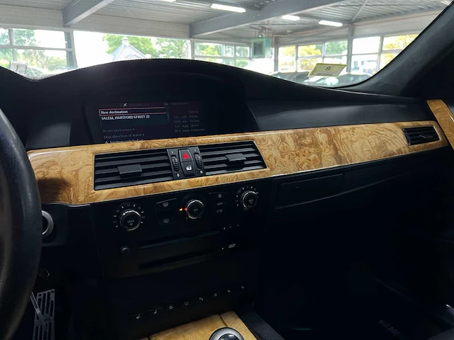 Bmw m5 5.0 v10 500pk 2007 5-serie youngtimer - afbeelding 18 van  45