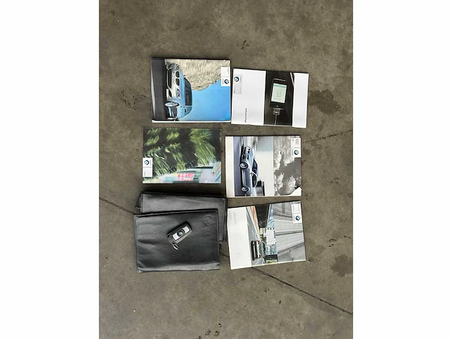 Bmw m5 5.0 v10 e60 500pk 2006 5-serie - afbeelding 18 van  25