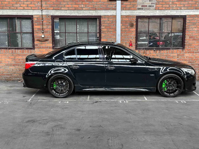 Bmw m5 5.0 v10 e60 500pk 2008 5-serie yountimer - afbeelding 2 van  41